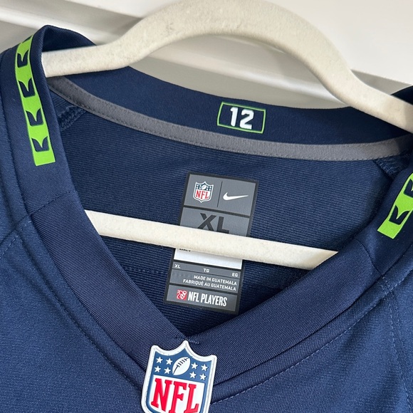 Nike Men's Navy and Lime Green Football Jersey - Picture 3 of 4
